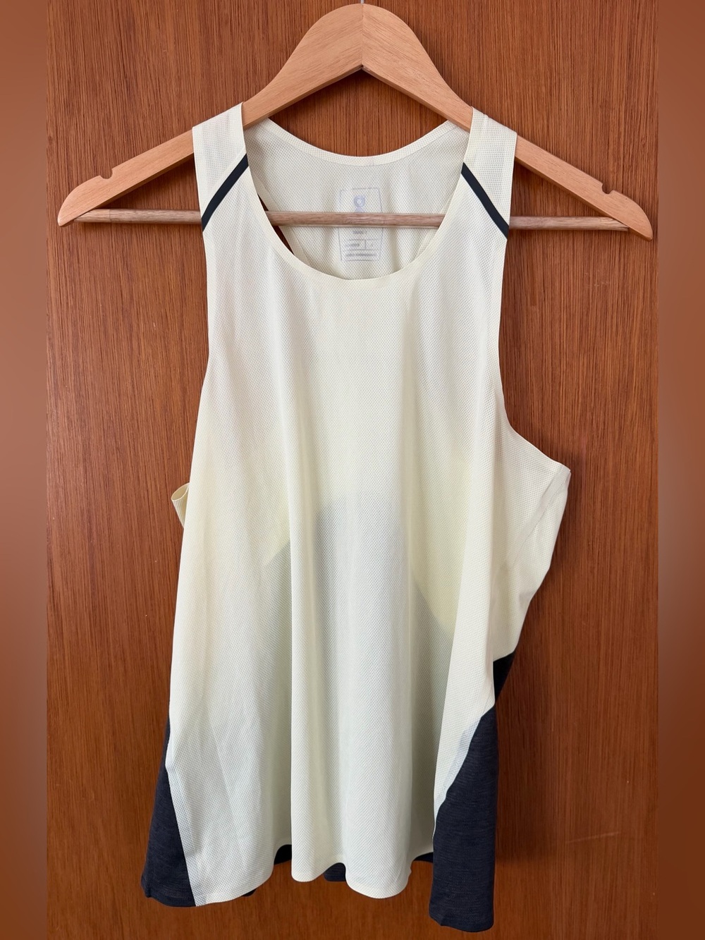 On Running Two-Tone Backless Racerback Tank-T - Picture 3 of 6